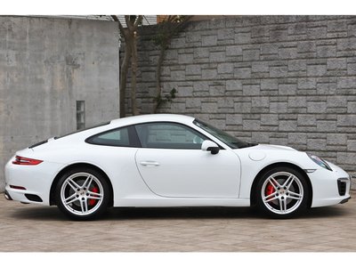PORSCHE 911 - 6