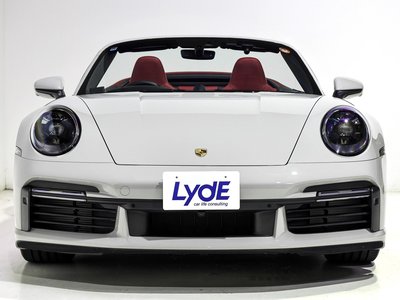 PORSCHE 911 CABRIOLET - 3