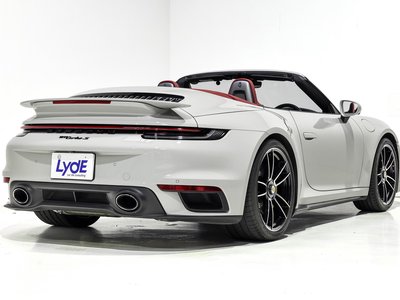 PORSCHE 911 CABRIOLET - 10