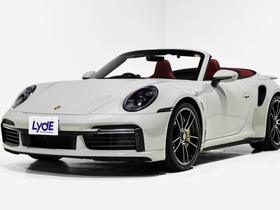 PORSCHE 911 CABRIOLET