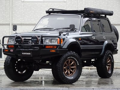 1995 Toyota LAND CRUISER 80 photo 2