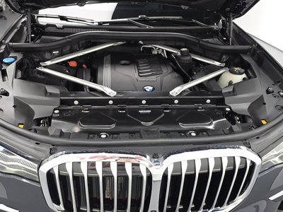 BMW X7 - 7