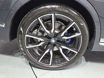 BMW X7 - 6