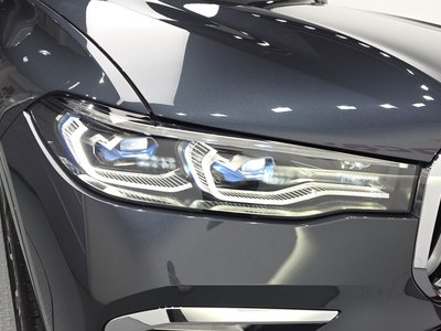 BMW X7 - 9