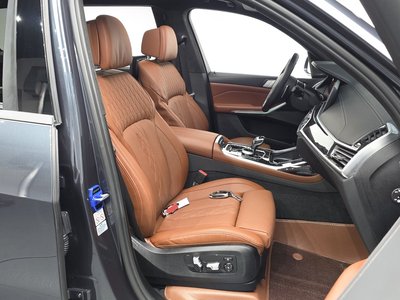 صورة مصغرة 16 لـ 2022 BMW X7