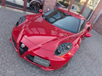 ALFA ROMEO 4C - 4