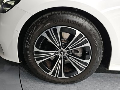 MERCEDES-BENZ E-CLASS - 6