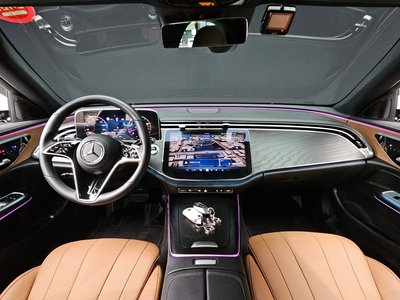 MERCEDES-BENZ E-CLASS - 5