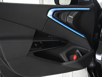 صورة مصغرة 38 لـ 2025 BMW X3