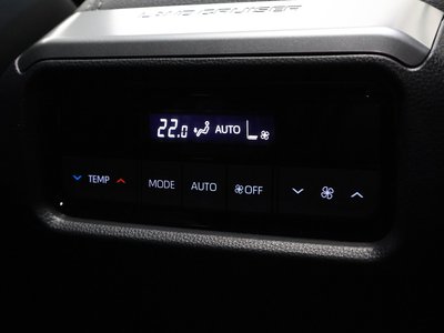 TOYOTA LAND CRUISER 250 - 7