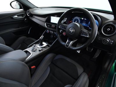 2024 ALFA Romeo JULIA 照片 5