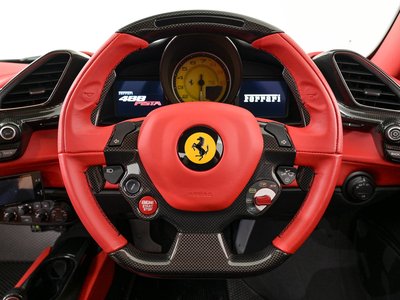 صورة مصغرة 21 لـ 2019 Ferrari 488 PISTA
