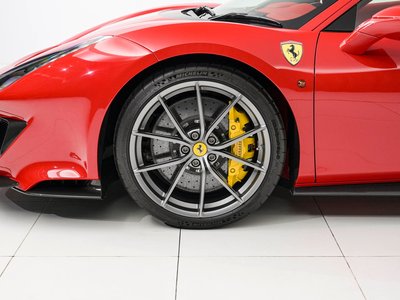 صورة مصغرة 16 لـ 2019 Ferrari 488 PISTA