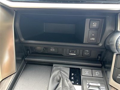 2025 Toyota LAND CRUISER 300 — миниатюра 22