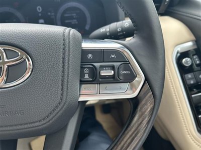 2025 Toyota LAND CRUISER 300 — миниатюра 27