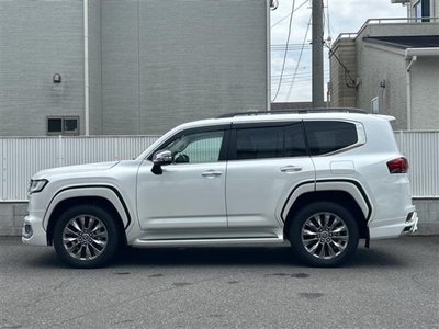 2025 Toyota LAND CRUISER 300 — фото 5