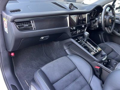 2024 Porsche MACAN 缩略图 50