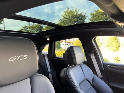 2024 Porsche MACAN 缩略图 73