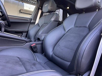 2024 Porsche MACAN 缩略图 47