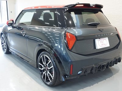 2025 MINI COOPER photo 11
