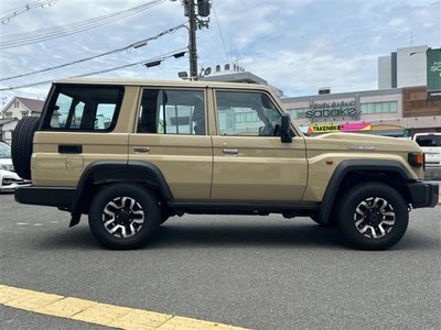 صورة مصغرة 41 لـ 2025 Toyota LAND CRUISER 70