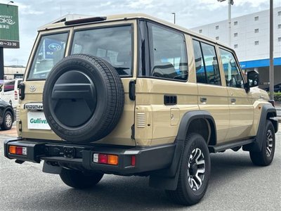 صورة مصغرة 40 لـ 2025 Toyota LAND CRUISER 70