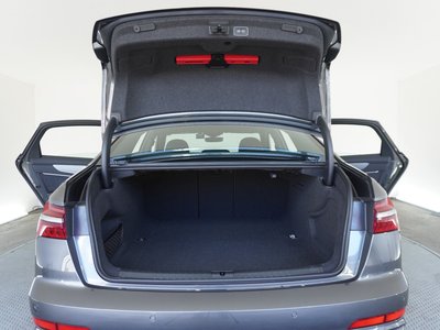 صورة 31 لـ 2024 AUDI A6