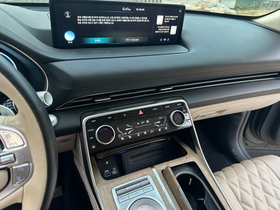 صورة 9 لـ 2022 Genesis GV80