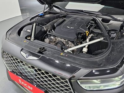 صورة 7 لـ 2019 Genesis G90