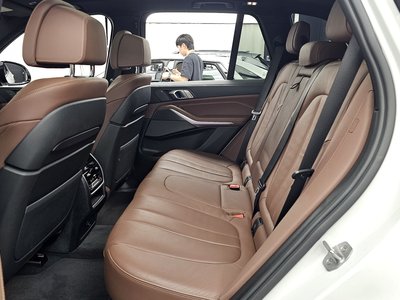 2020 BMW X5 — миниатюра 16