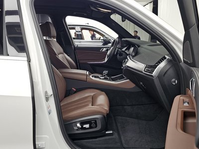 2020 BMW X5 — миниатюра 17