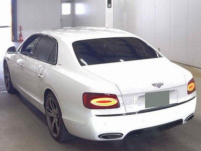 BENTLEY FLYING SPUR - 2