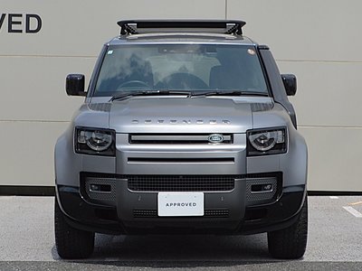 LAND ROVER DEFENDER - 3