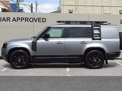 LAND ROVER DEFENDER - 5
