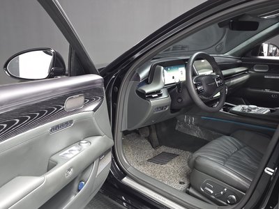 صورة مصغرة 13 لـ 2023 Genesis G90 (RS4)