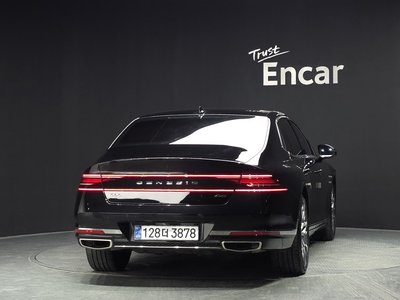 صورة 4 لـ 2023 Genesis G90 (RS4)