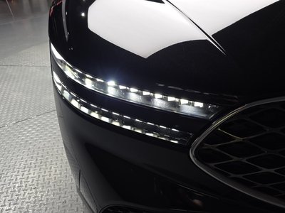 صورة 9 لـ 2023 Genesis G90 (RS4)
