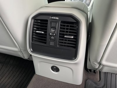 2018 Porsche MACAN 缩略图 118