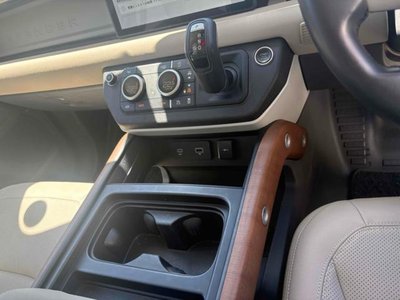 صورة مصغرة 11 لـ 2022 LAND Rover DEFENDER