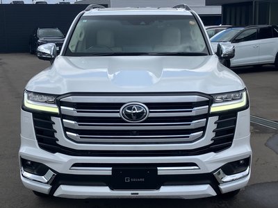 TOYOTA LAND CRUISER 300 - 5