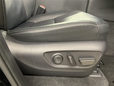 صورة مصغرة 37 لـ 2024 Toyota LAND CRUISER 250
