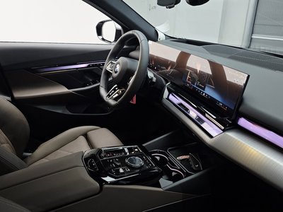 صورة مصغرة 26 لـ 2025 BMW 5 SERIES