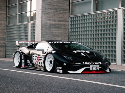 LAMBORGHINI HURACAN - 1