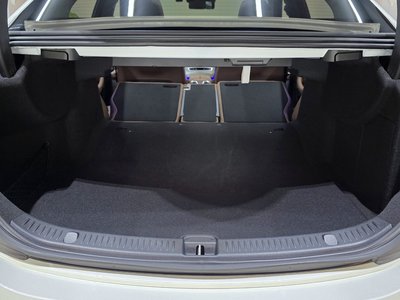2021 Mercedes-BENZ E-CLASS — миниатюра 32