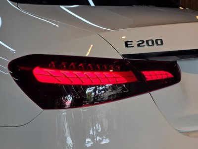 2021 Mercedes-BENZ E-CLASS — миниатюра 20