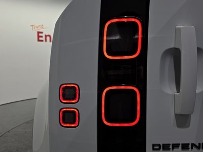 2026 LAND Rover DEFENDER — миниатюра 19