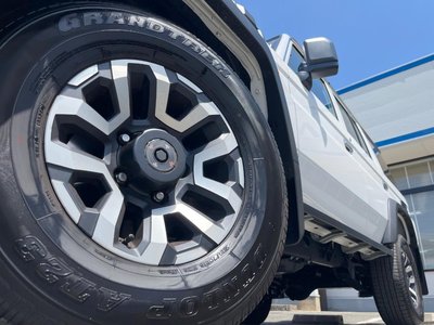 2024 Toyota LAND CRUISER 70 thumbnail 15