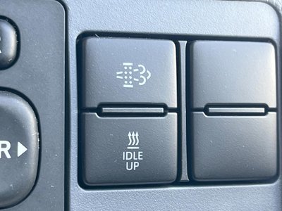 2024 Toyota LAND CRUISER 70 thumbnail 32