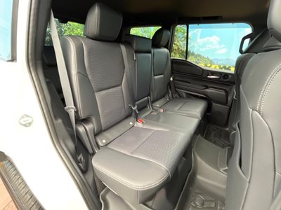 TOYOTA LAND CRUISER 250 - 8