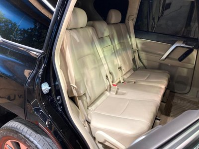 TOYOTA LAND CRUISER PRADO - 9